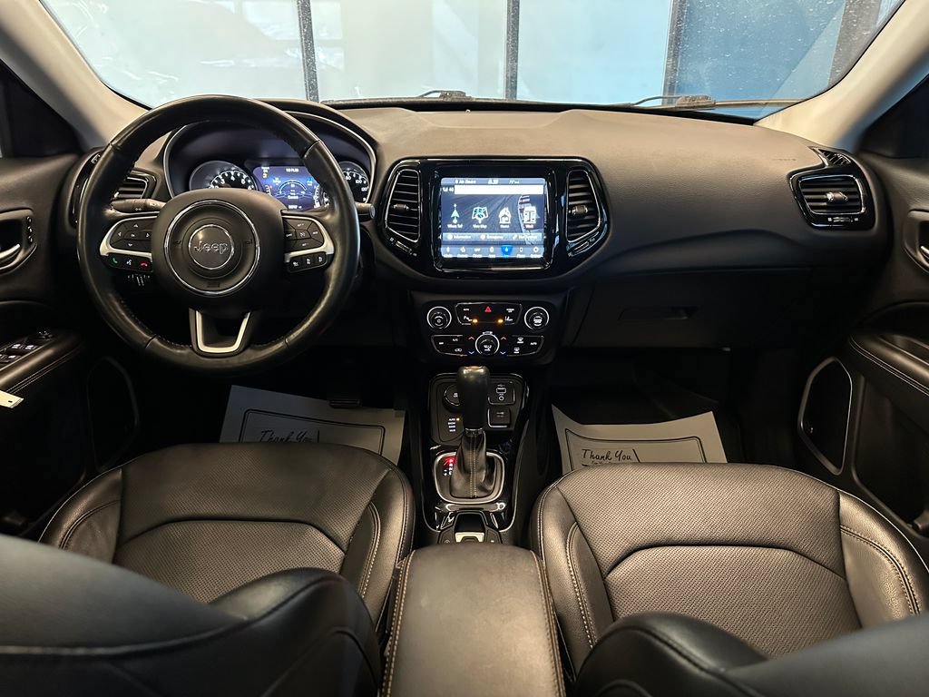 Used 2021 Jeep Compass Limited w/ Sun and Sound Group AWD/4WD image 9