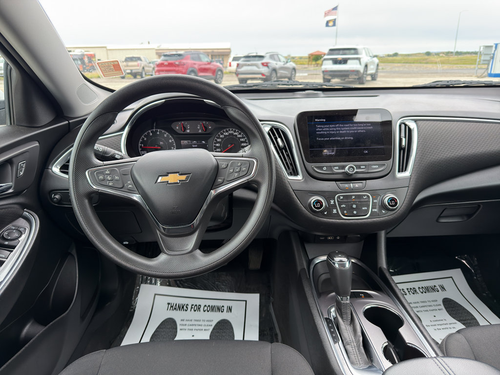 Used 2020 Chevrolet Malibu LT w/ Fleet LT Safety Plus Package FWD image 12