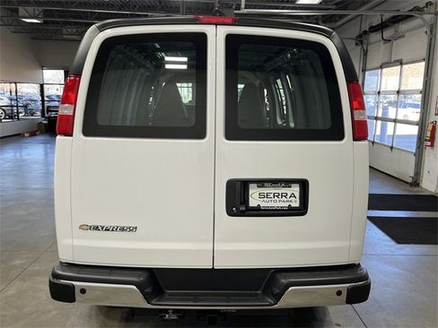 New 2025 Chevrolet Express 2500 w/ Enhanced Convenience Package image 6