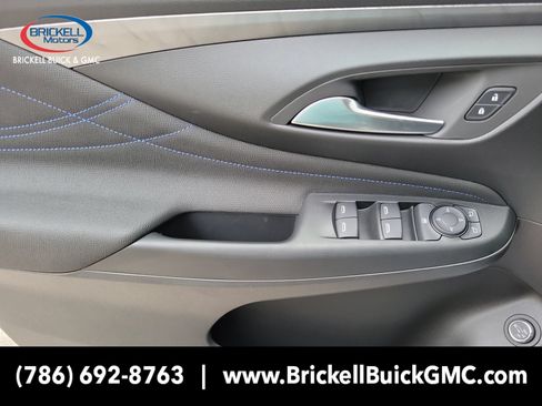 New 2026 Buick Envista Sport Touring w/ Convenience I Package FWD image 17