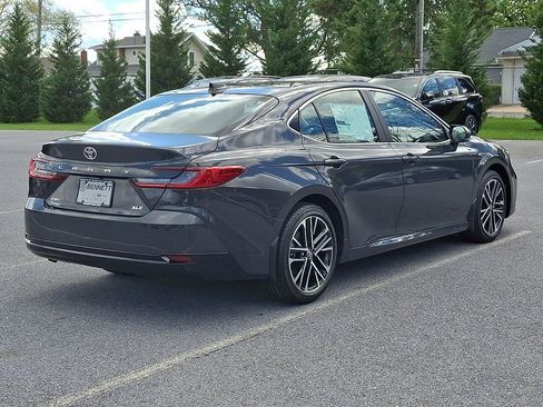 New 2026 Toyota Camry XLE image 6