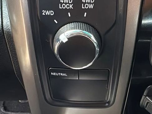 Used 2018 RAM 2500 Laramie w/ Sport Appearance Group image 27