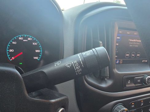 Used 2021 Chevrolet Colorado W/T w/ Custom Special Edition RWD image 24