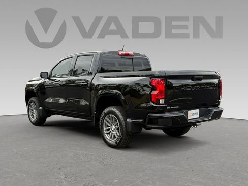 New 2024 Chevrolet Colorado LT w/ LT Convenience Package II image 23