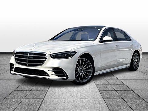 Certified 2022 Mercedes-Benz S 500 4MATIC image 2