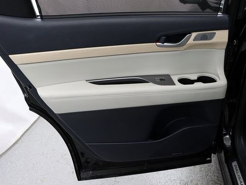 Used 2024 Hyundai Palisade Limited image 27