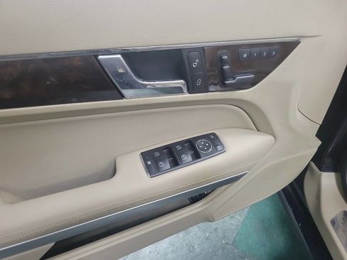 Used 2011 Mercedes-Benz E 350 Cabriolet image 38