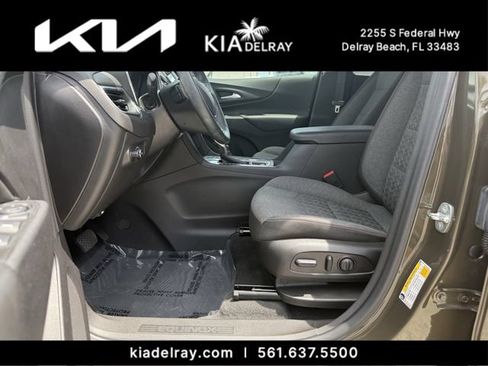 Used 2024 Chevrolet Equinox LT w/ LPO, Cargo Package FWD image 18
