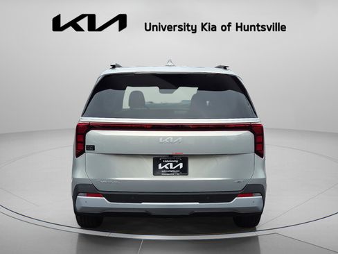 New 2026 Kia Carnival EX FWD image 4