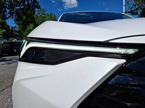Certified 2025 Acura ADX AWD image 9