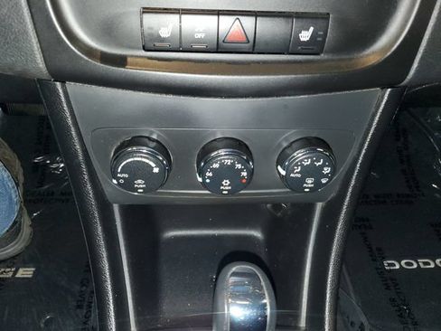 Used 2012 Dodge Avenger SXT w/ Rallye Appearance Group FWD image 19