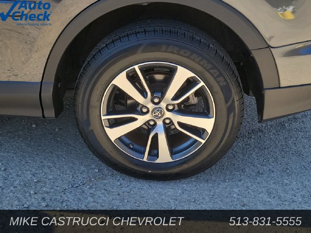 Used 2017 Toyota RAV4 XLE w/ Carpet Mat Package FWD image 10