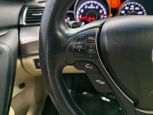 Used 2013 Acura TL image 25