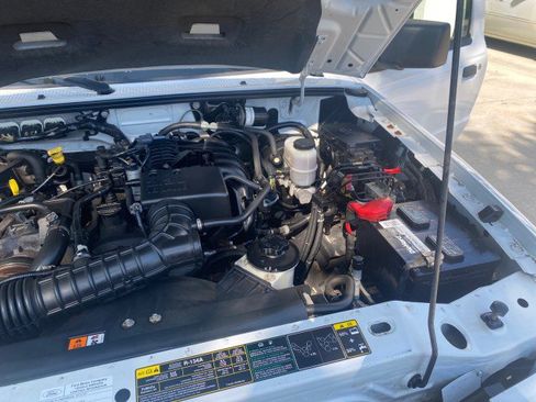Used 2010 Ford Ranger XL image 18