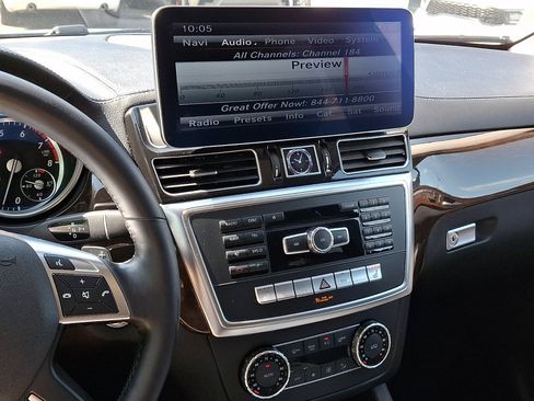 Used 2015 Mercedes-Benz GL 450 4MATIC image 27