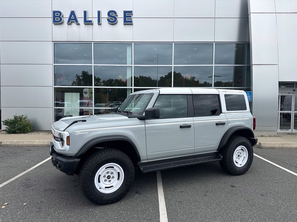 Used 2026 Ford Bronco Heritage Edition AWD/4WD image 1