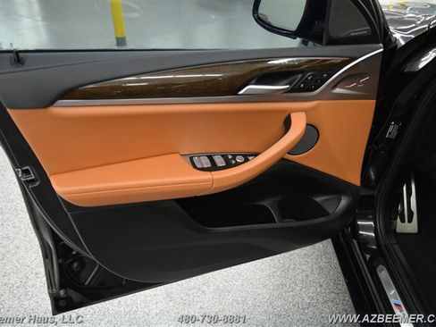 Used 2023 BMW X4 M40i w/ Premium Package image 39