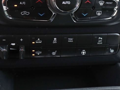 Used 2017 RAM 1500 Rebel w/ Luxury Group AWD/4WD image 43