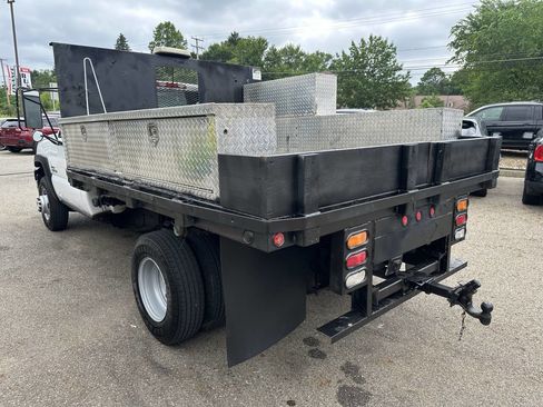 Used 2006 Chevrolet Silverado 3500 2WD Regular Cab image 5
