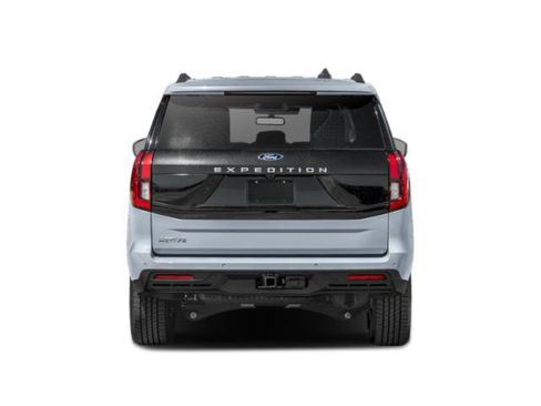 Used 2025 Ford Expedition Active image 5