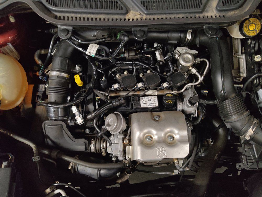 Used 2021 Ford EcoSport Titanium FWD image 30