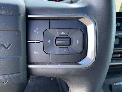 Used 2025 GMC Hummer EV 3X AWD/4WD image 19