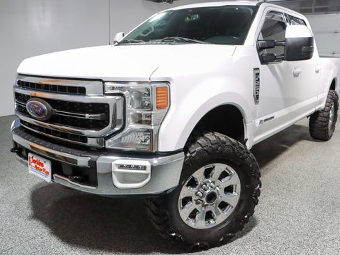 Used 2020 Ford F250 Lariat w/ Lariat Value Package image 32