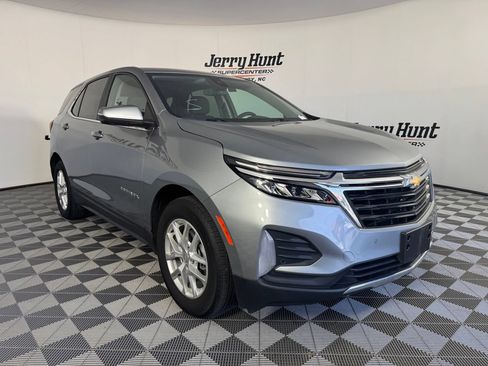 Used 2023 Chevrolet Equinox LT FWD image 6