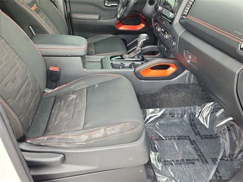 Certified 2023 Nissan Frontier PRO-4X w/ Technology Package image 13