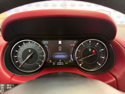 Used 2022 Maserati Levante GT image 36