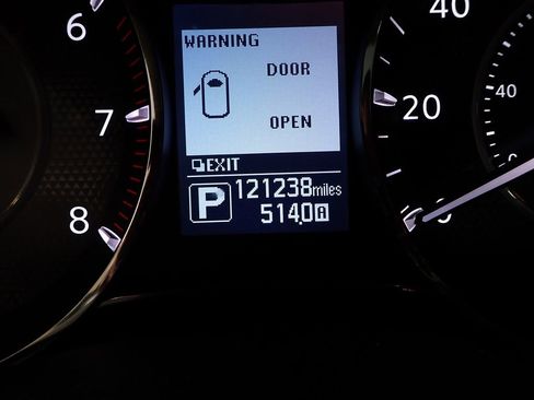 Used 2019 Nissan Armada Platinum w/ Captain's Chairs Package image 30