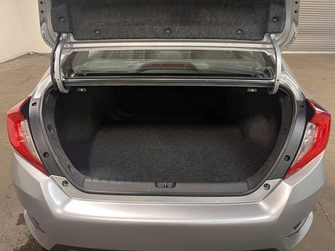 Used 2020 Honda Civic Sport image 16