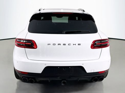 Certified 2018 Porsche Macan AWD/4WD image 10