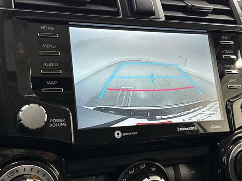 Certified 2022 Toyota 4Runner TRD Off-Road Premium image 19