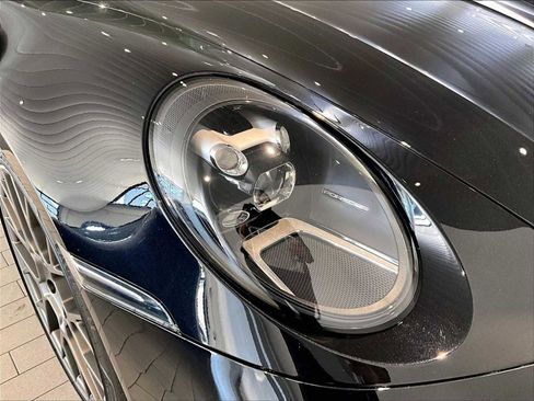 Used 2020 Porsche 911 Carrera S image 15