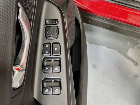 Used 2023 Hyundai Kona SEL w/ Convenience Package AWD/4WD image 18