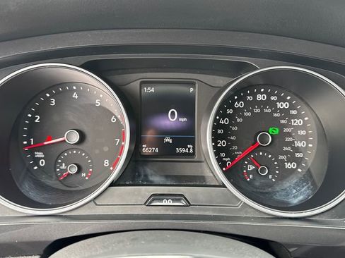 Used 2021 Volkswagen Tiguan S image 16