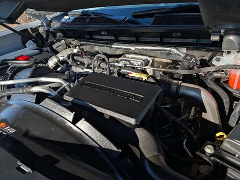 Used 2021 Chevrolet Silverado 2500 LT w/ Convenience Package image 33