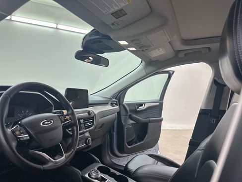 Used 2022 Ford Escape SEL image 31