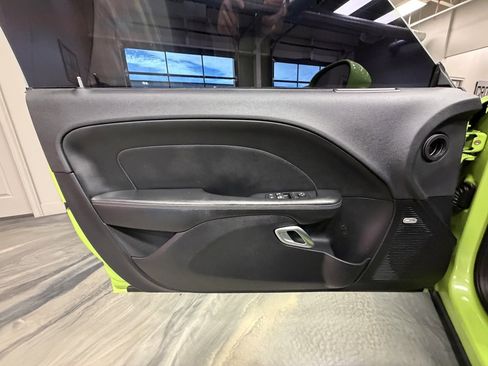 Used 2015 Dodge Challenger R/T Scat Pack w/ Scat Pack Appearance Package image 42