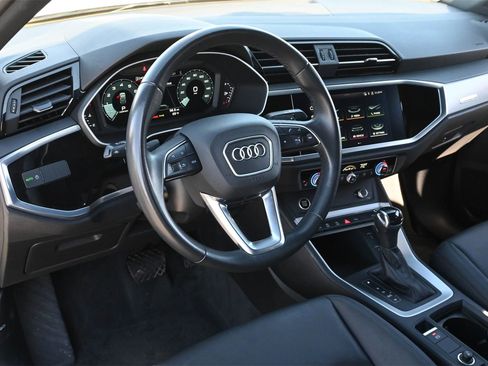 Certified 2022 Audi Q3 2.0T Premium image 15