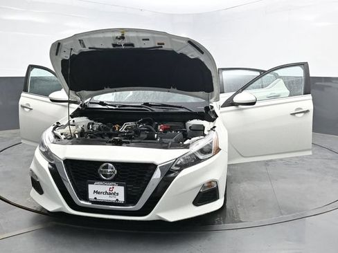 Used 2021 Nissan Altima 2.5 S FWD image 46