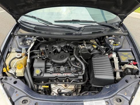 Used 2002 Chrysler Sebring Limited FWD image 14