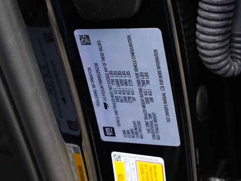 Used 2024 Cadillac Escalade ESV Luxury image 27