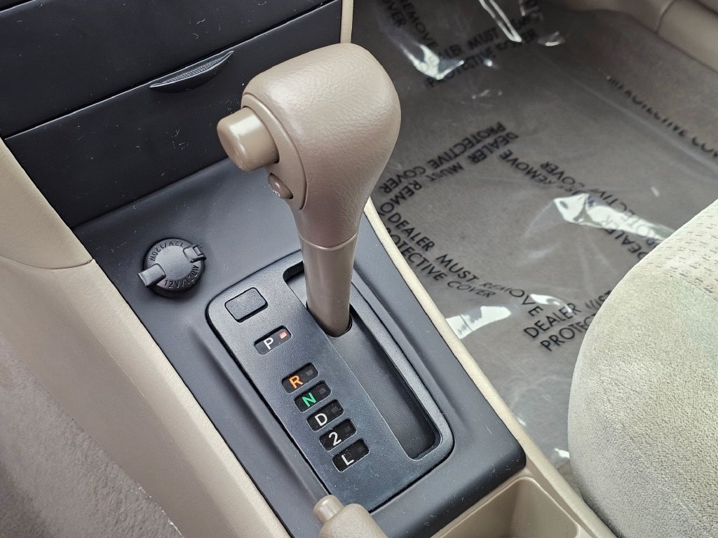 Used 2005 Toyota Corolla CE FWD image 27