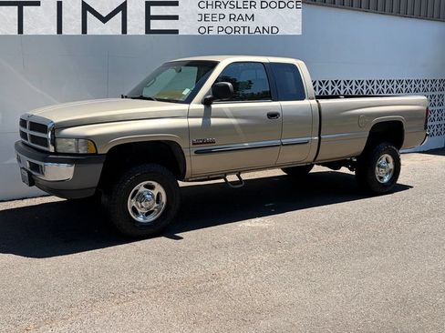 Used 2002 Dodge Ram 2500 Truck 4x4 Quad Cab image 1