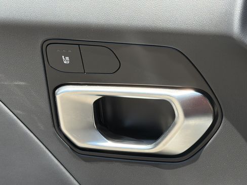Certified 2025 Kia K4 GT-Line FWD image 16