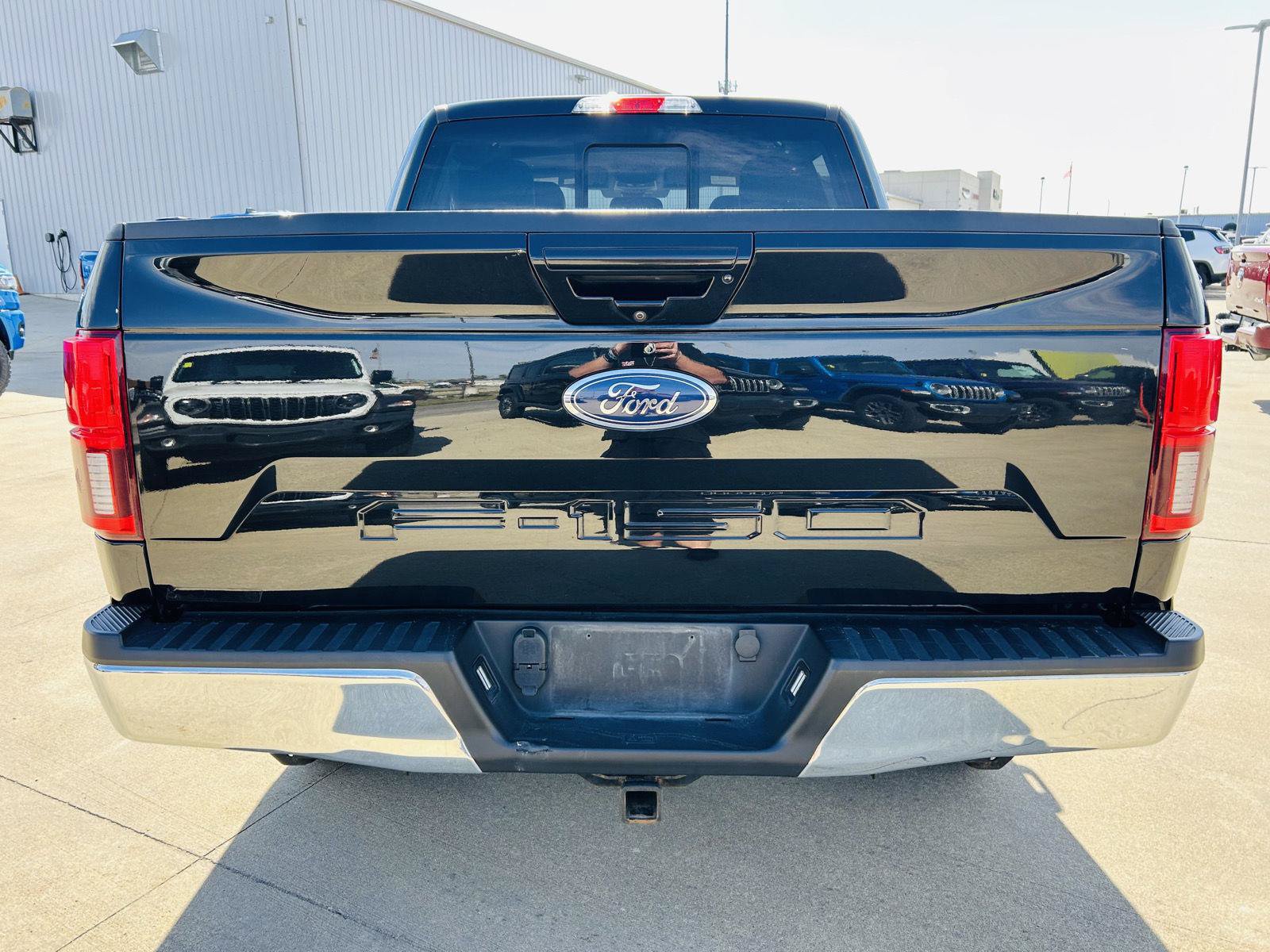 Used 2020 Ford F150 Lariat AWD/4WD image 36