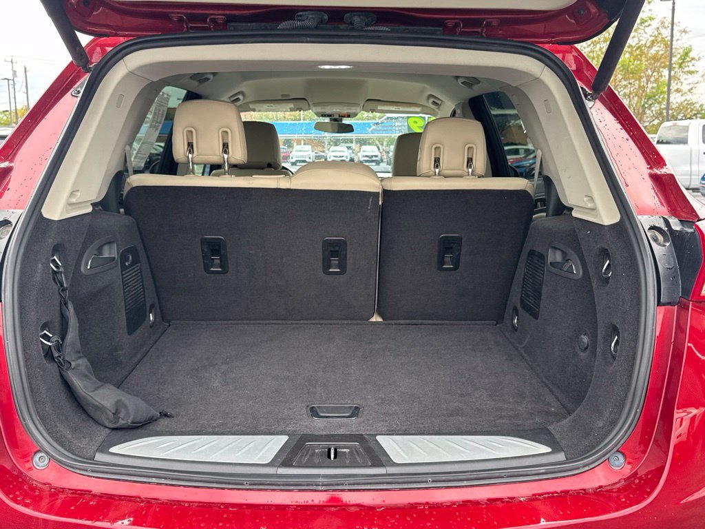 Used 2019 Buick Envision Preferred w/ LPO, Cargo Package FWD image 19