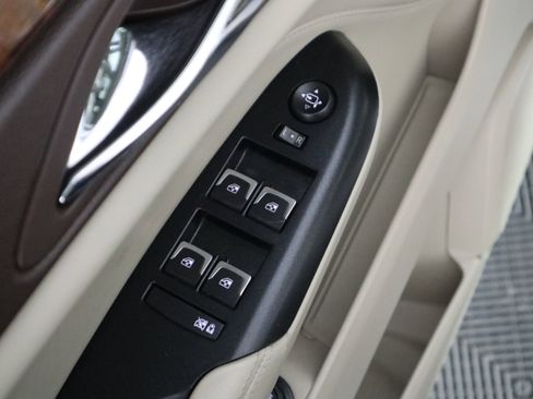 Used 2014 Cadillac SRX Performance w/ Driver Awareness Package image 36